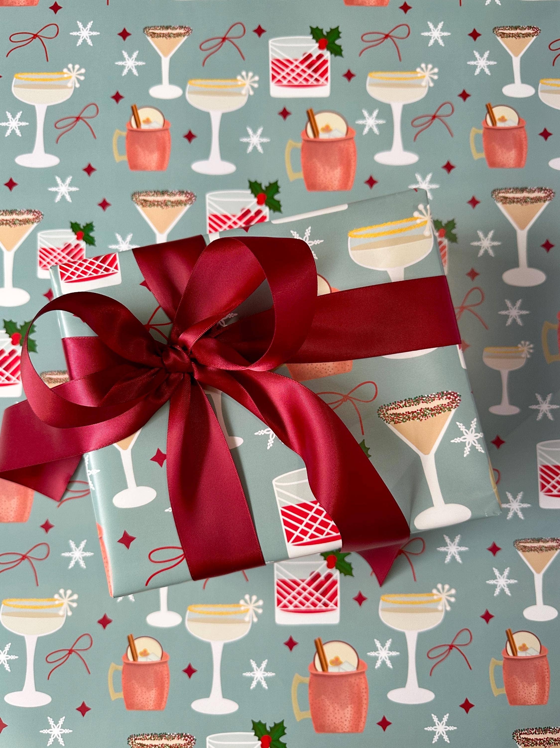 The Haus of Holly – wholesale Flat wrap – CHRISTMAS COCKTAILS WRAPPING PAPER2