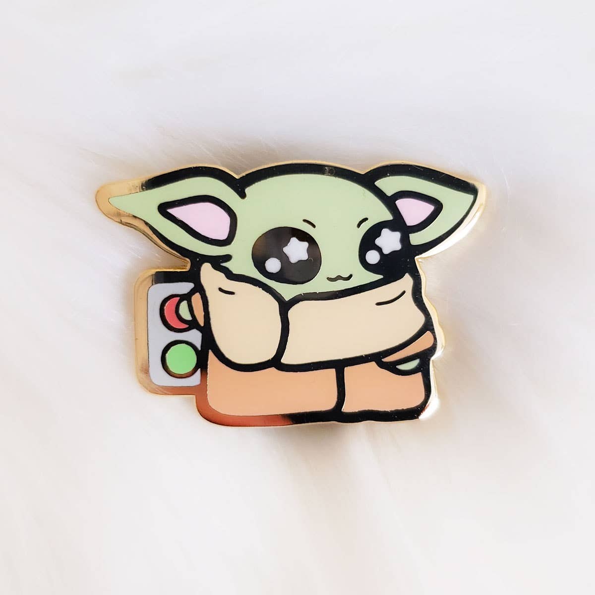 Bonnies Lab - Wholesale Lapel Pin/Button - Baby Yoda Grogu Button Enamel Pin0