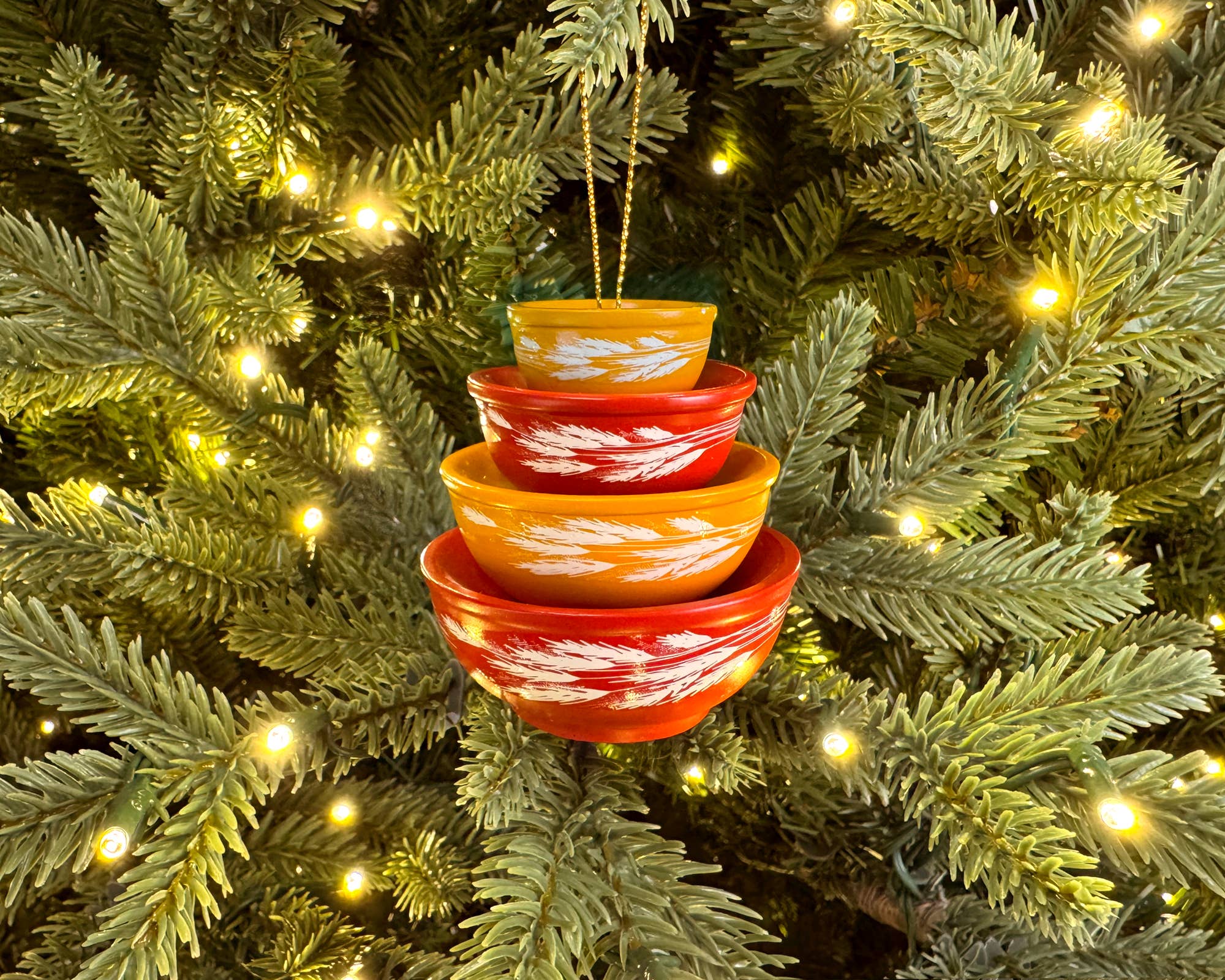 Twinkltoast - Vente Objets de décoration - Ornement de Bol Inspiré de Mini Pyrex | Décor de Noël Rétro1