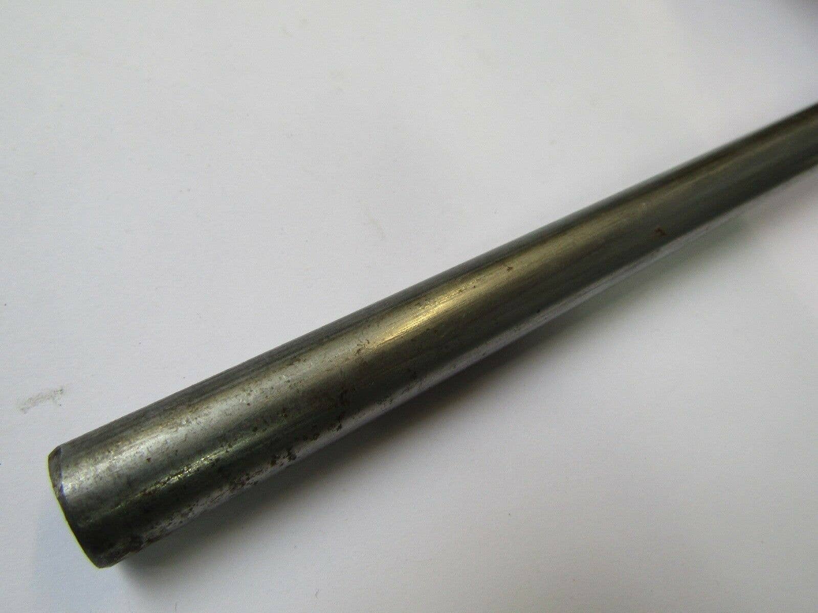 IronmongeryWorld – wholesale Clothes hangers – Antique Iron Rustic Wardrobe Fittings 0.9m Rail0