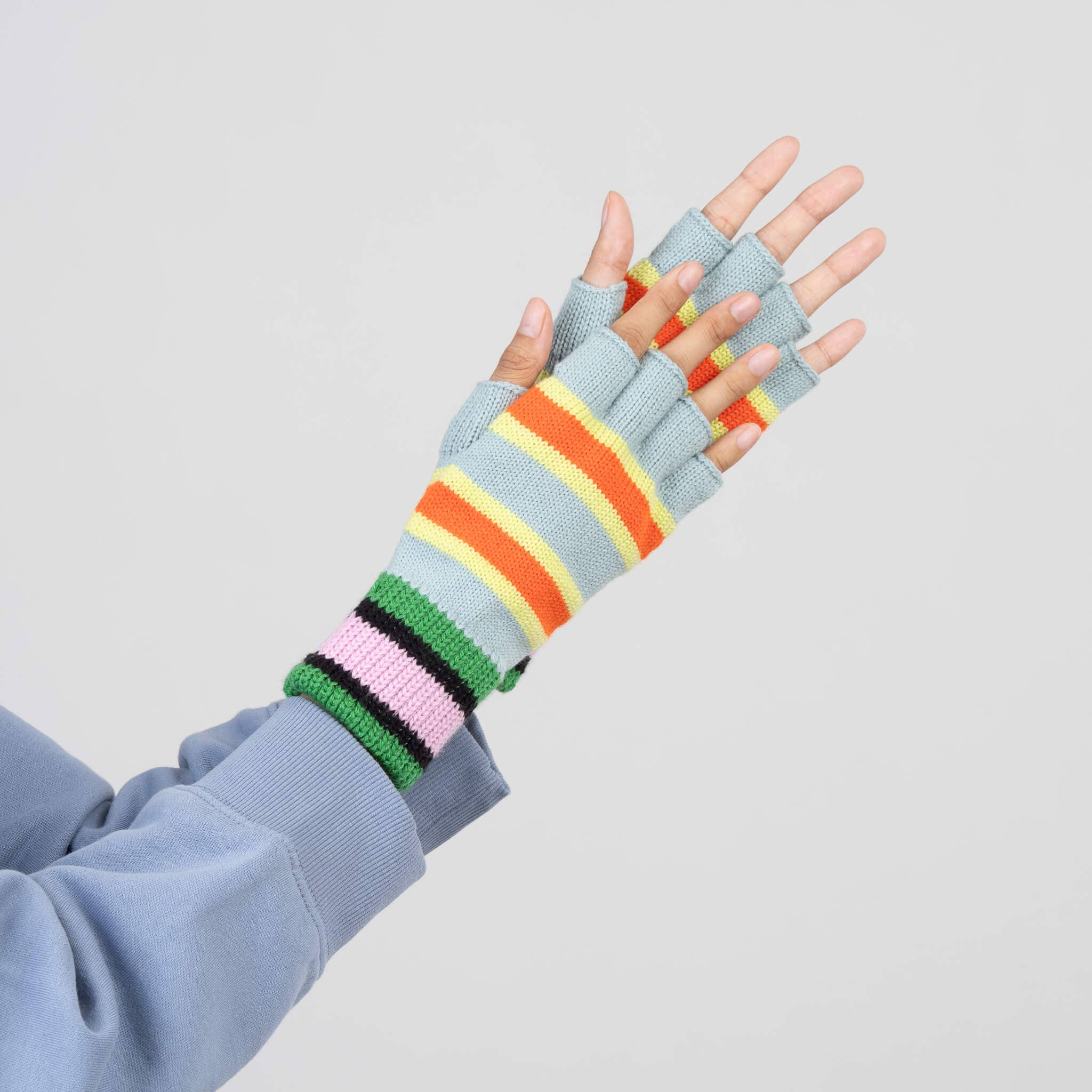 VERLOOP | knits - Wholesale Gloves - Women's - Zipper Stripe Fingerless Gloves3