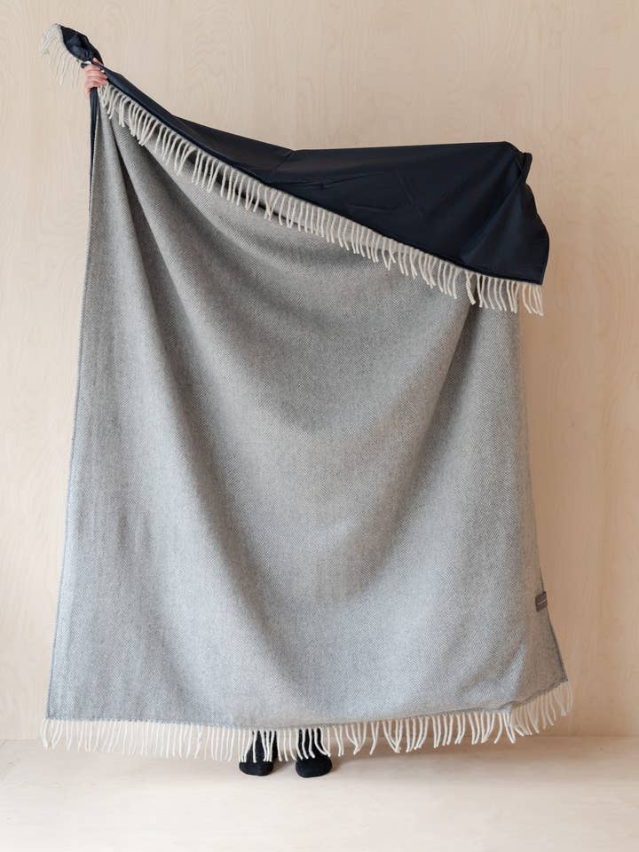 Recycled Wool Picnic Blanket Charcoal Grey Herring & Carrier for wholesale by TBCo
