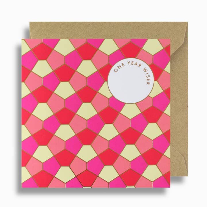 Cartão de Aniversário Tessellating Shapes - Rosa, Vermelho, Amarelo e Pêssego por atacado de Lizzie Chancellor
