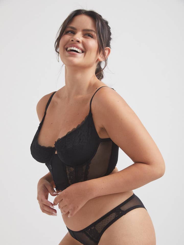 Set Emily - Noir pour la vente par Wisteria and Willow