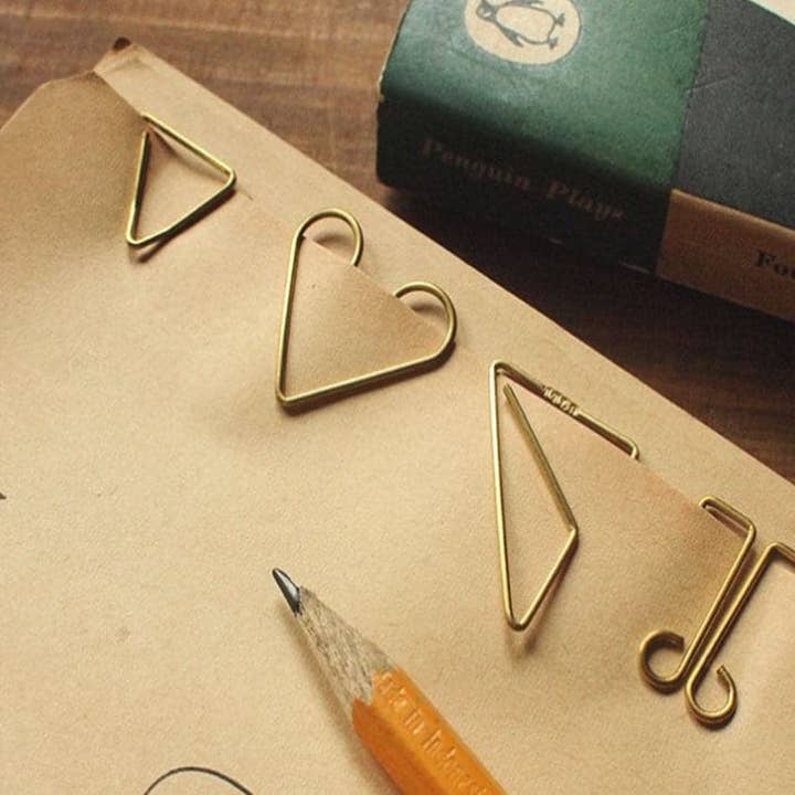 Notable Designs (UK) – wholesale Paperclip – Tools to Live By Brass Clips (Ideal)3
