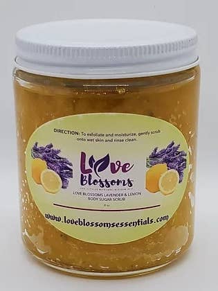 Gommage Lavande & Citron pour la vente par Love Blossoms Essentials