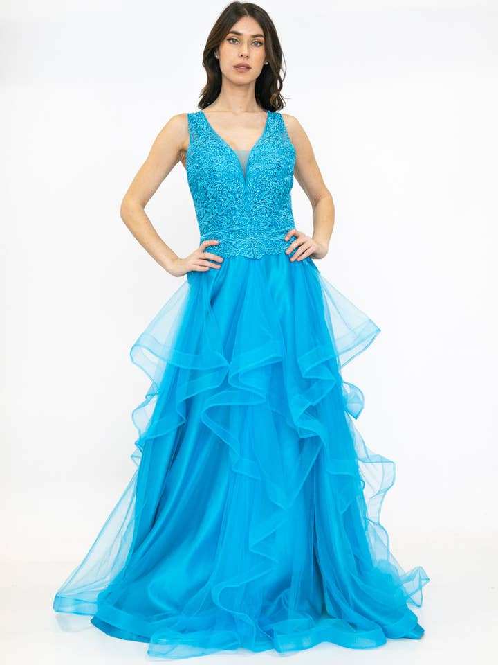 Cyaanblauwe kanten jurk van tule voor wholesale door Les Voiliers