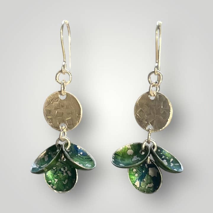 Boucles d'oreilles en grappe de marée Kelpwater pour la vente par Rachel Stowe Jewellery