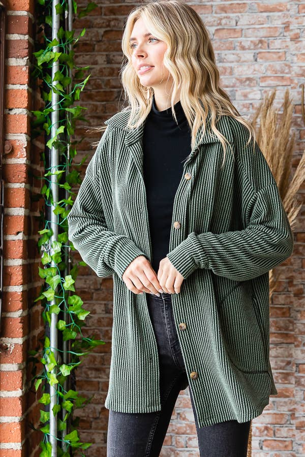 7th Ray – Großhandel Hemdjacke/Shacket – Damen – Solide Rippe Knopfleiste Seitentaschen Langarm Shacket T525618