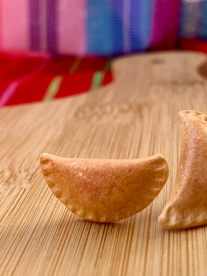 Pan Dulce - Empanadas Ohrstecker für den Großhandel von Iba Sisters