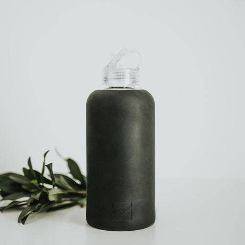 Onyx "Classic Collection" Water Bottle for wholesale by lifewithPandJ