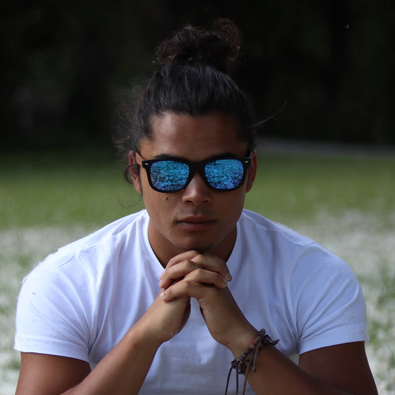 GOWOOD - Wholesale Sunglasses - Unisex - Walnut Wood Sunglasses with Blue Mirrored Polarized Lenses7