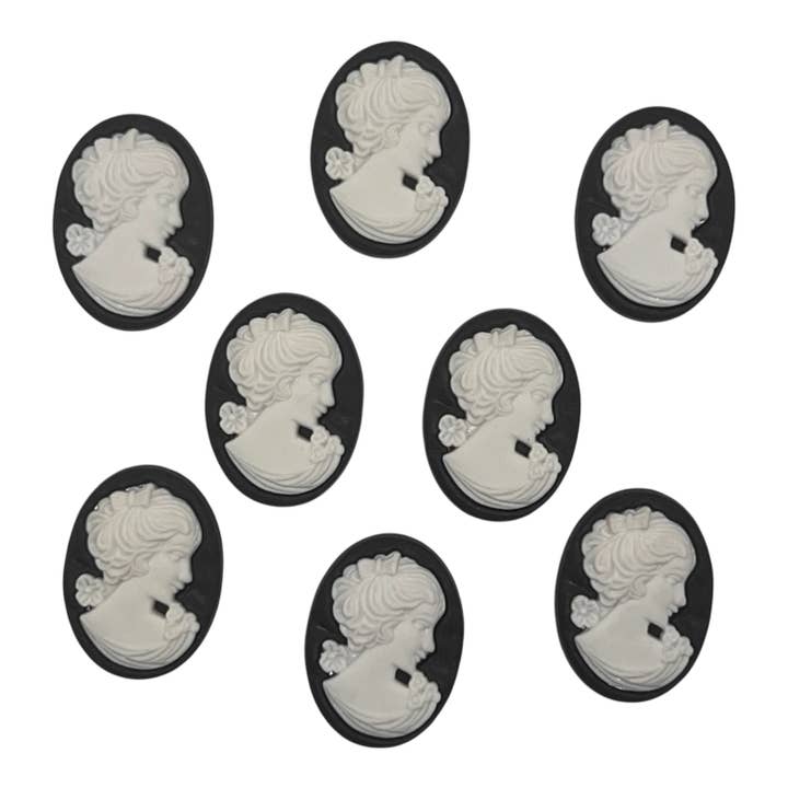 Embellissements en résine camée victorien à dos plat – Surstock pour la vente par Buttons Galore & More