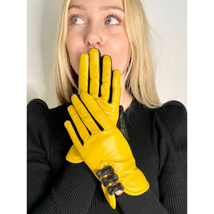 Lola Ramona - Wholesale Gloves - Women's - Gloves Betty Bow - Curry/Black