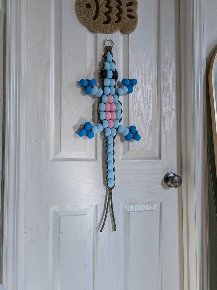 Large Pony Bead Lizard *KIT* (Blue) for wholesale by Petty Party