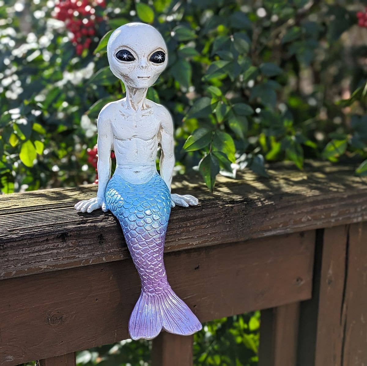 John Bernard & Company - Wholesale Decorative Figurine - Mermalien Dude 10 inch Tall Merman Alien Statue Shelf Sitter3