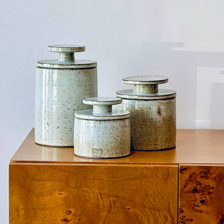 MH STUDIO - Wholesale Jar - Oyster Alto Jars1