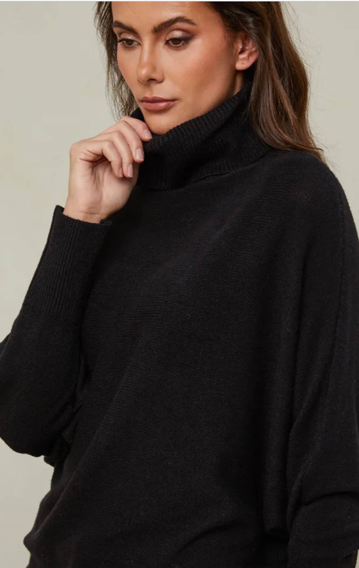 LÉA & LUC - Wholesale Knit Sweater - Women's - Turtleneck sweater REF. 614213