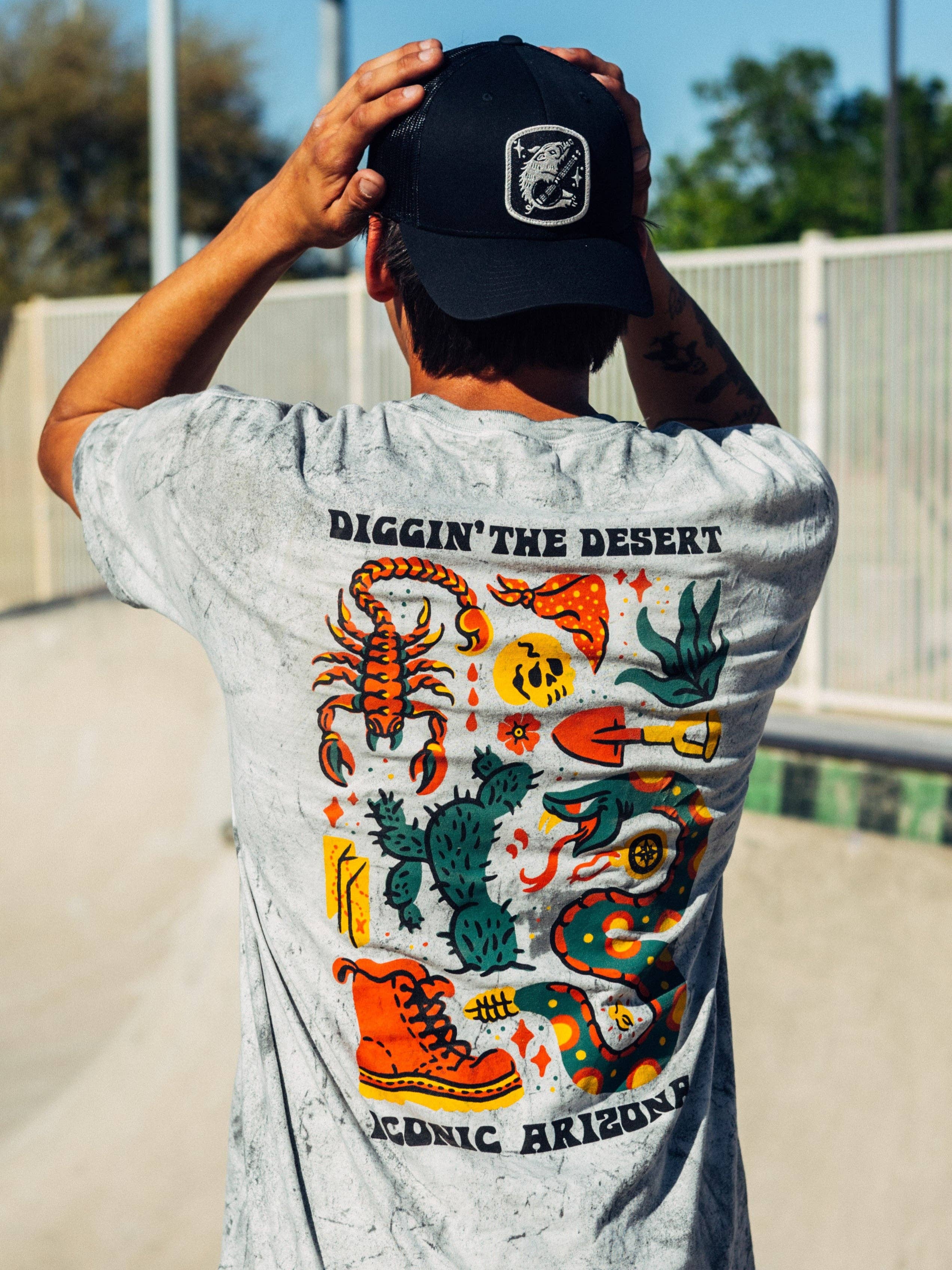 Iconic Arizona - Wholesale Screen Printed T-Shirt - Unisex - Diggin the Desert Unisex Tee1