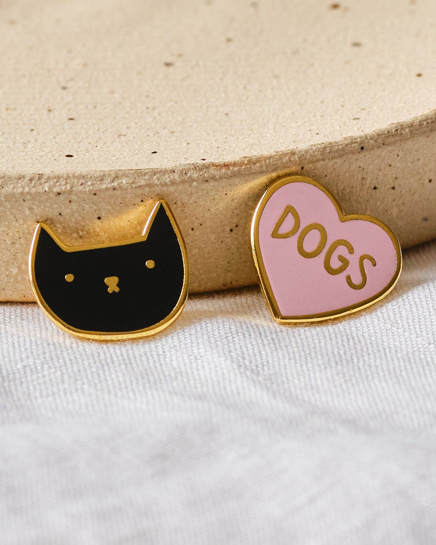 Claire Paul - Wholesale Lapel Pin/Button - Dog Lover Enamel Pin6