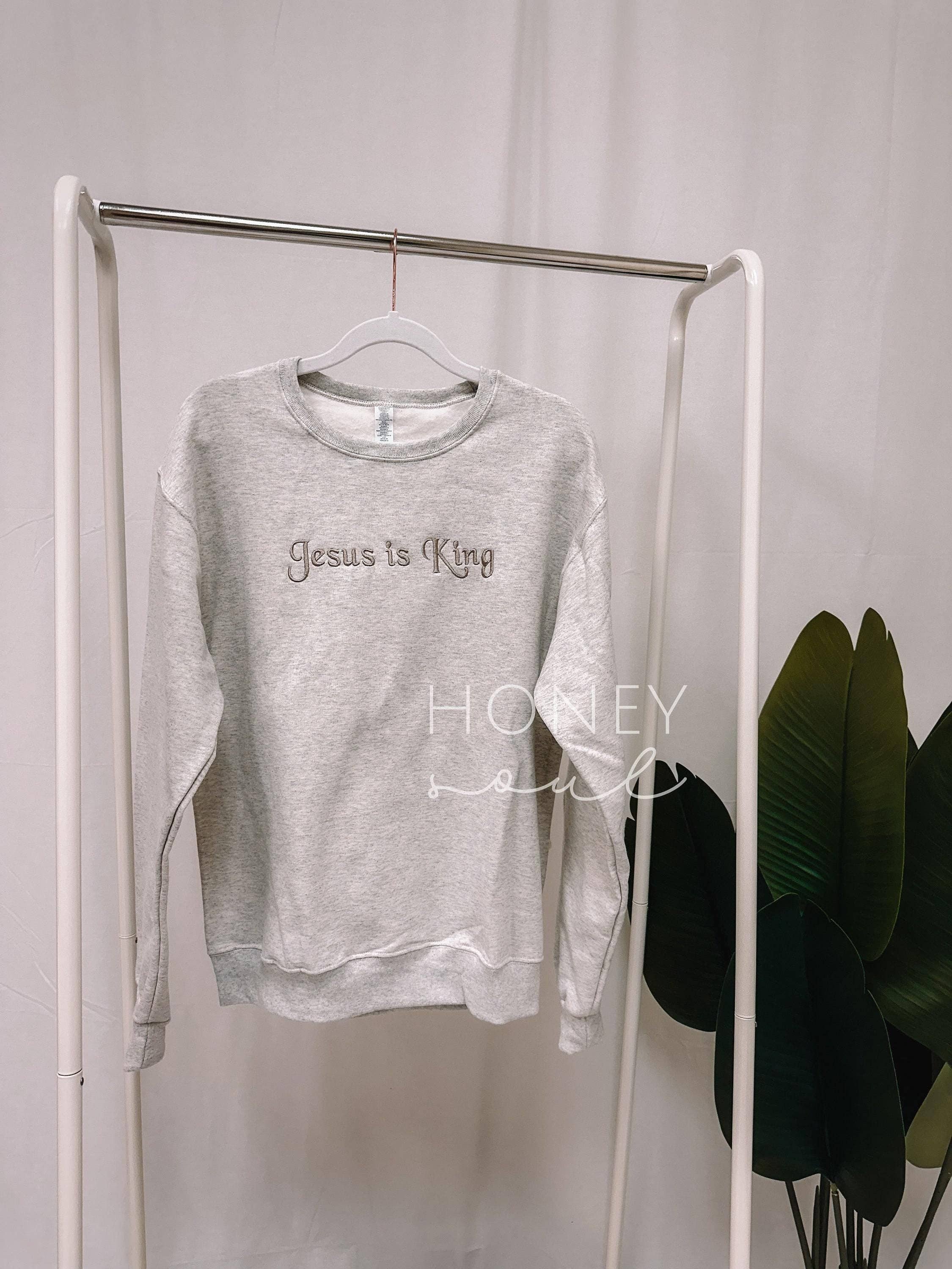 Honey Soul LLC - Wholesale Sweatshirt - Unisex - Jesus is King Embroidered Sweatshirt5