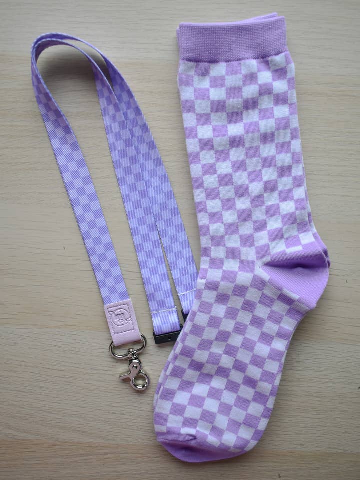 Lunamise - Wholesale Socks - Women's - Purple Checkered1