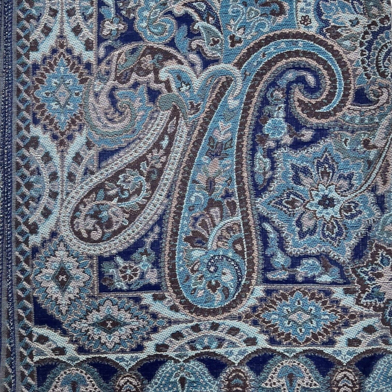 Lili Scarves (US Duty Free) - Wholesale Scarf - Women's - Premium Paisley Print Pashmina Scarf5