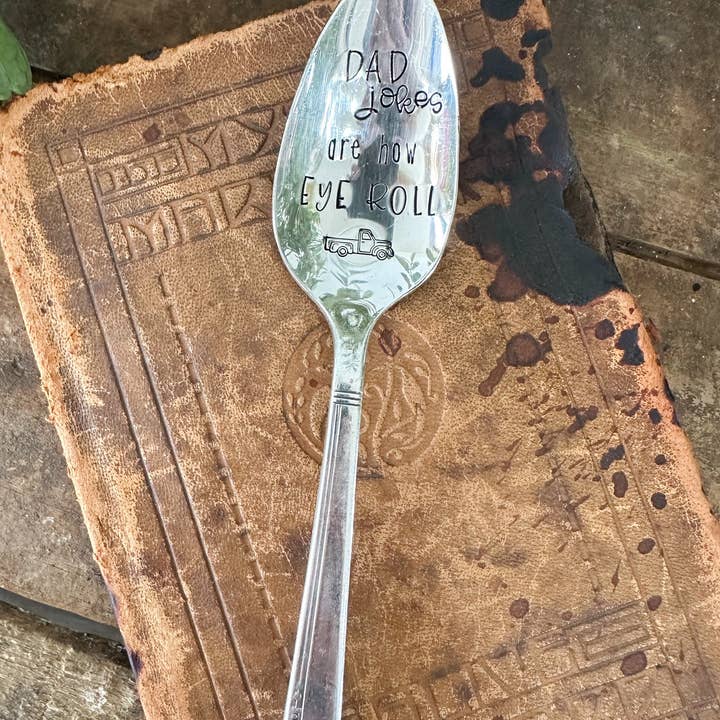The Sassy Barn - Wholesale Table Spoon (Cutlery) - Dad Jokes Are How Eye Roll Vintage Stamped Spoon
