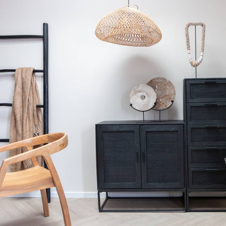 EARTHWARE – wholesale Skåp – Emily svart skänk med 3 breda lådor3