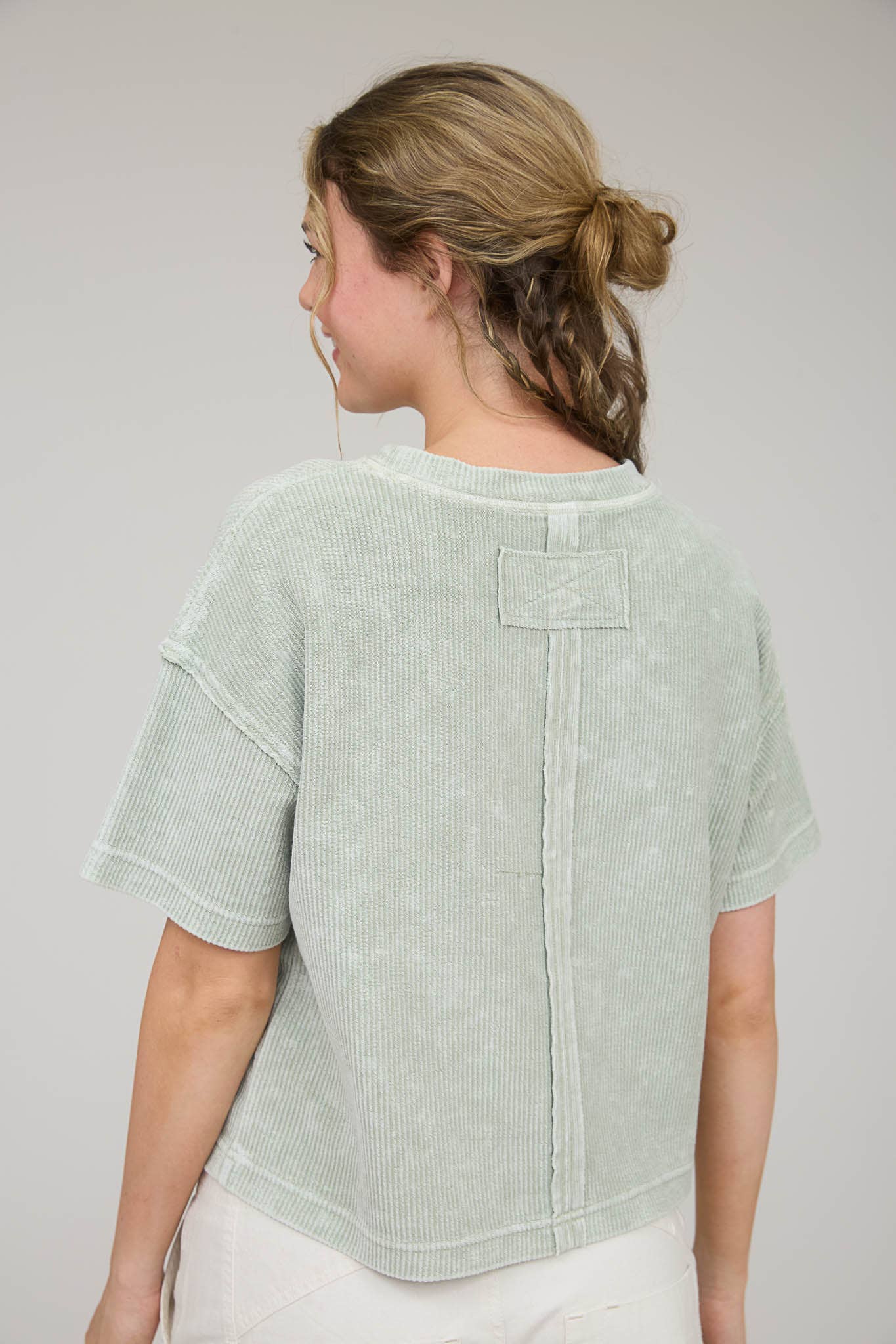 J.O.A - Wholesale Knit Top - Women's - WASHED RIBBED SHORT SLEEVE TEE WITH POCKET7