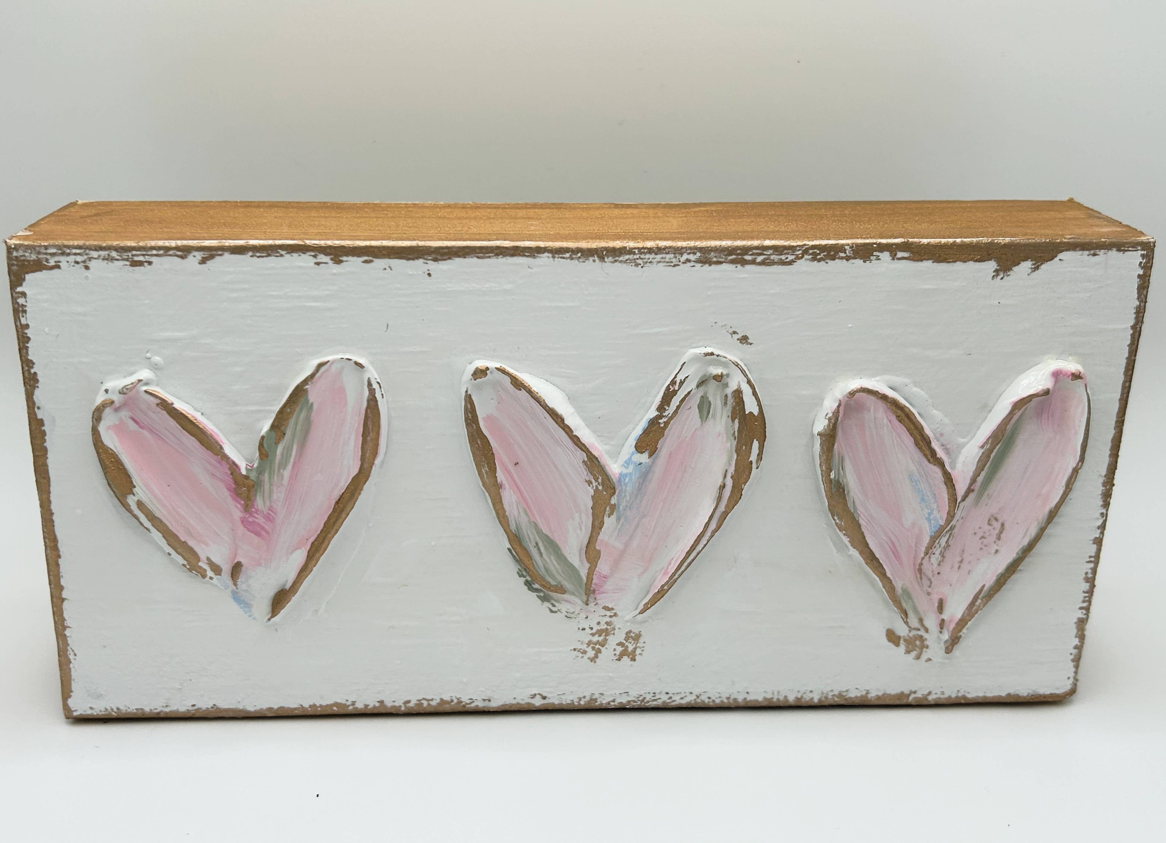 Coddiwomple - Wholesale Decorative Tabletop Object - Heart trio block | valentine | pastel | xoxo | love