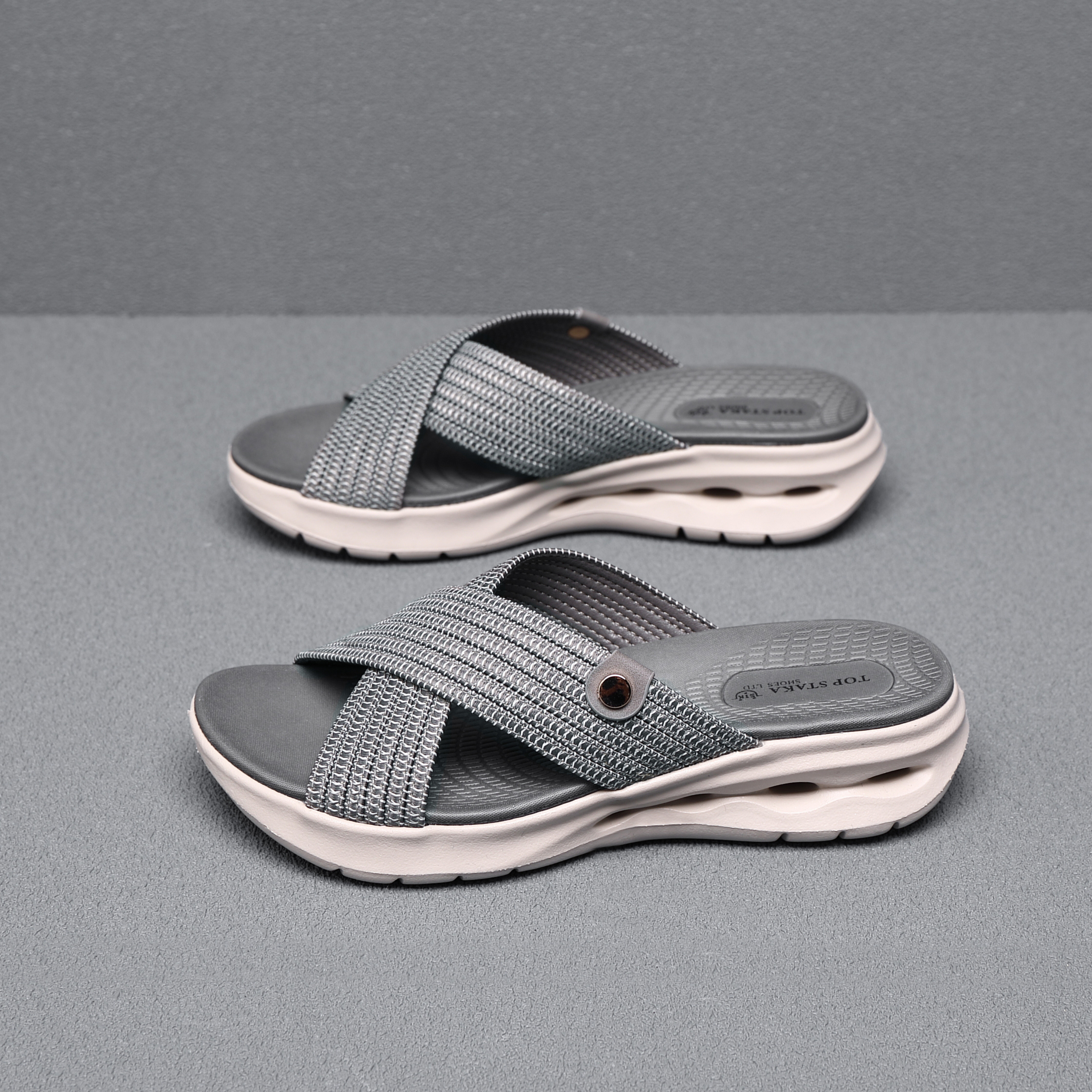 Top Staka – wholesale Slides – Women’s – 842 Women Criss-Cross Sports Slides9