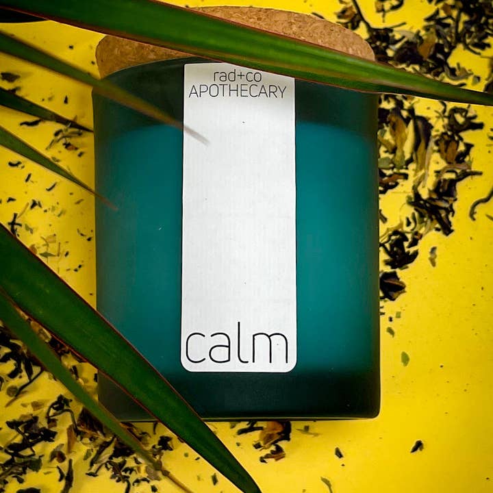 7oz wooden wick candle; cork lid calm spa scent for wholesale by rad+co APOTHECARY