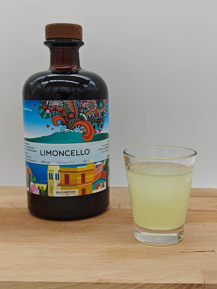 Limoncello 25° per la vendita all'ingrosso da parte di Magiantosa, Spirits Made in Sicily