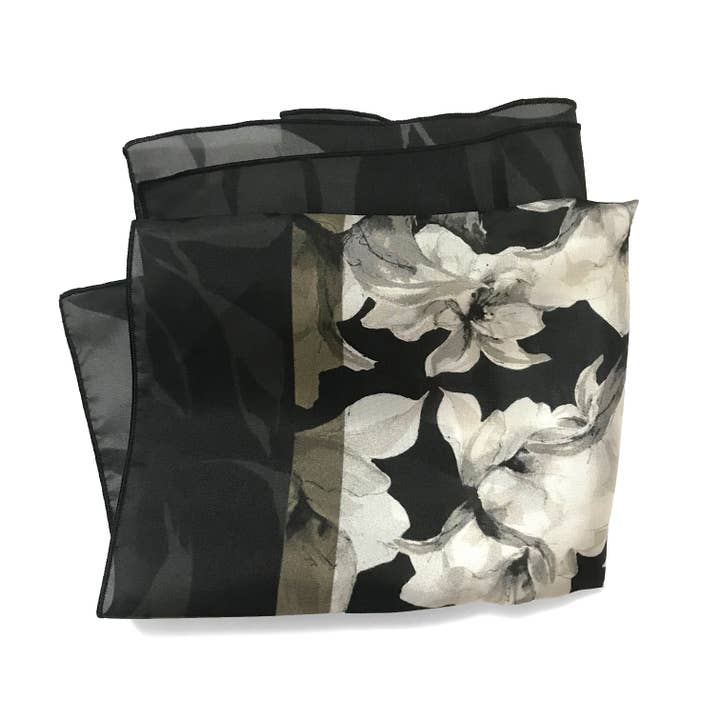 Seidentücher mit Blumenmuster für den Großhandel von Scarlett