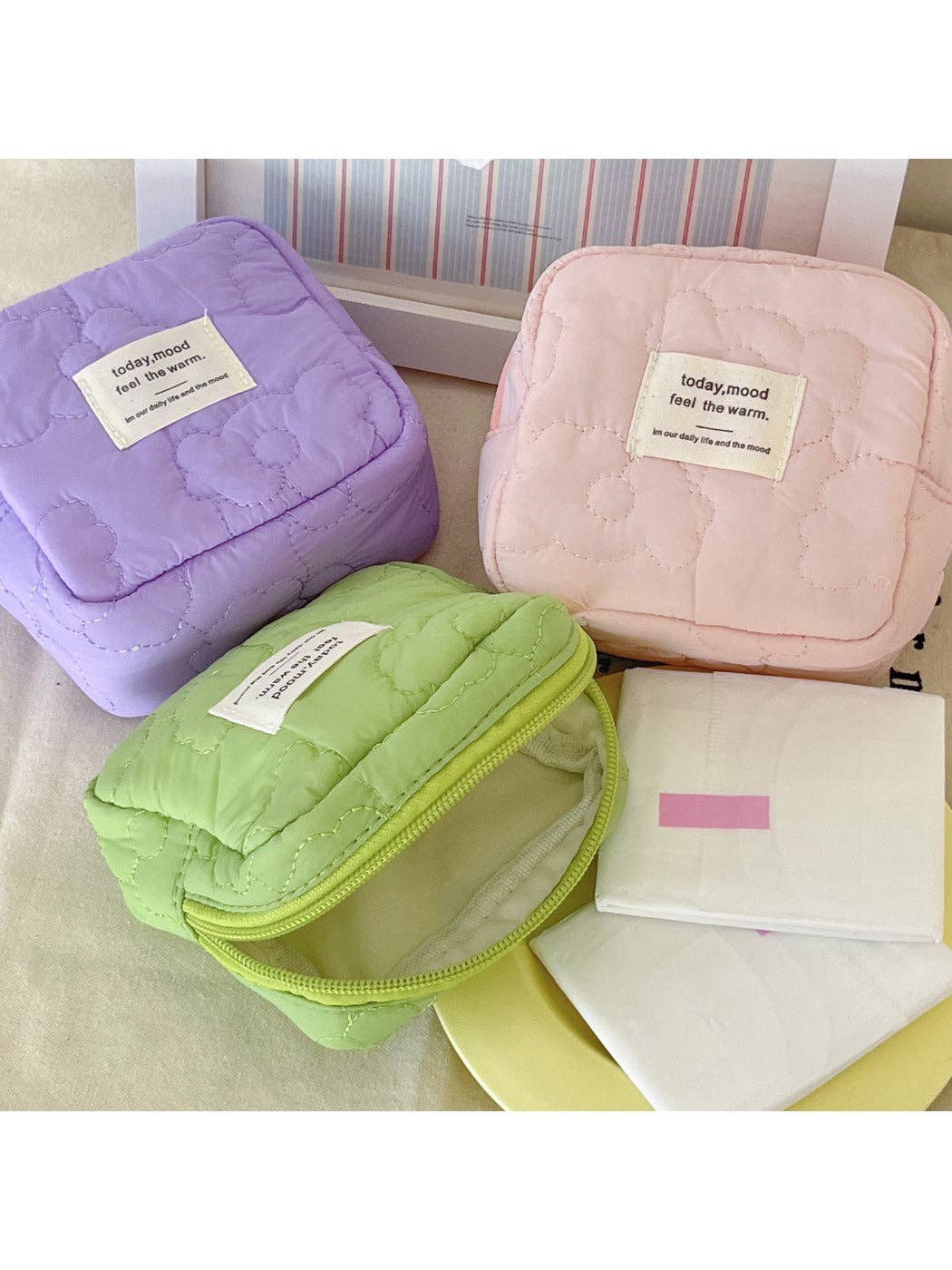 Funkyrel® Atzbranding Limited – Engroshandel Møntpung - Dame – Cosbai - Quiltet Blomstret Slikfarvet Møntpung5