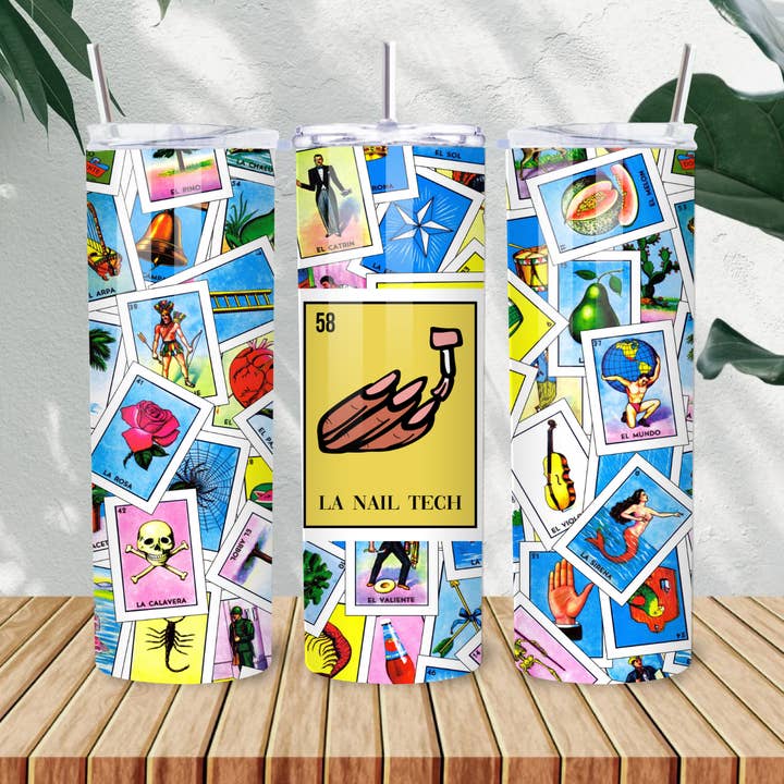 Copo La Nail Tech – Copo de 20oz Inspirado na Lotería para Artistas de Unhas com Estilo Spanglish e Toque Latino por atacado de Bloom Designs