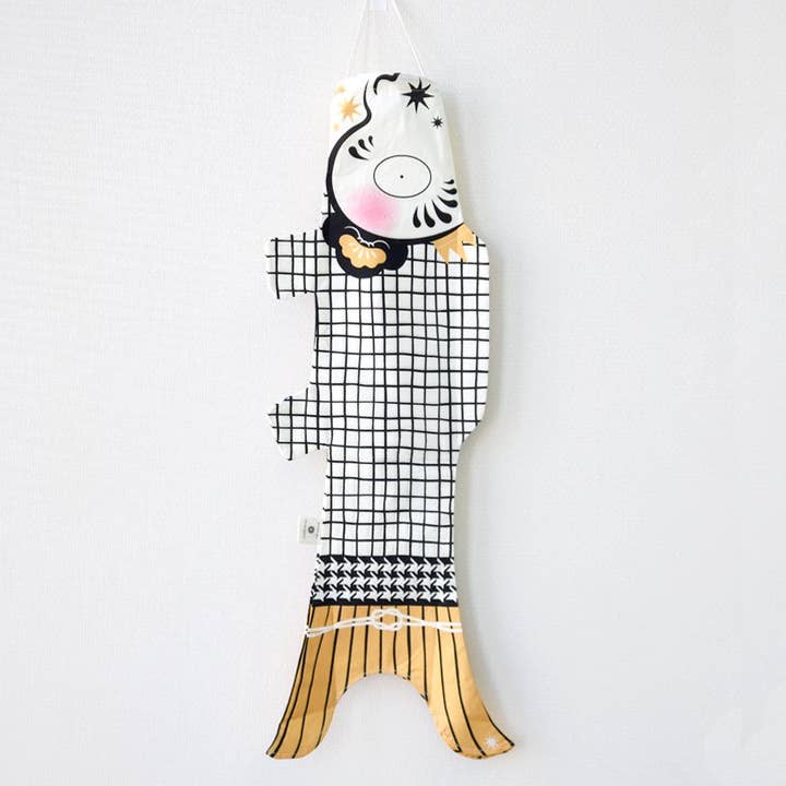 KOINOBORI BLACK&WHITE - Koi wind sock wall decor for wholesale by MADAME MO