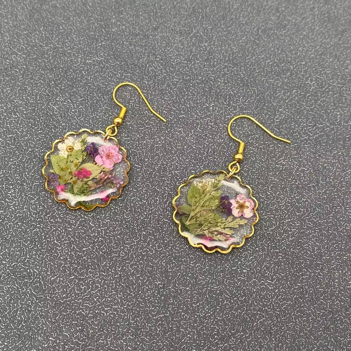 Mio Queena - Wholesale Dangle Earrings - Pressed Dried Flower Dangle Earrings - PDF