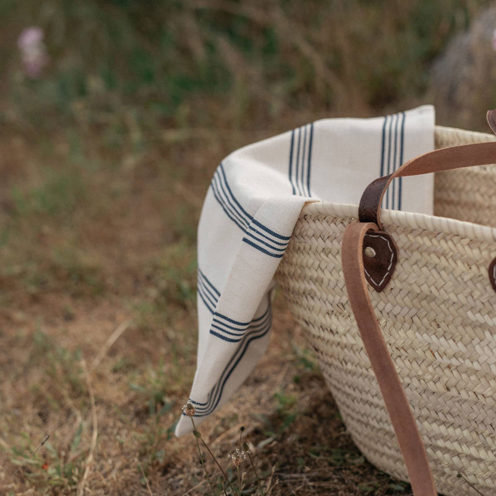 HandmadeBestSeller - Wholesale Beach Bag - STRAW BAG Handmade with leather - French market bag3