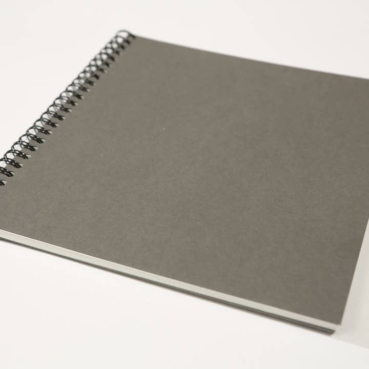 Maki Nature - Wholesale Notebook - Spiral notebook 20x21.5cm
