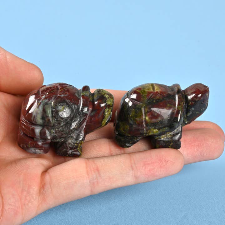 Figurine en cristal naturel en forme de dragon Bloodstone de 1,5 po et 2 po pour la vente par ilovebeadsusa
