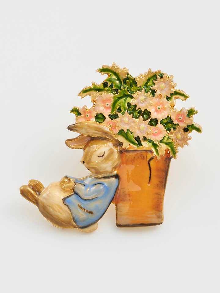 FABLE x Peter Kanin med blomsterpottebroche for engroshandel hos Fable England