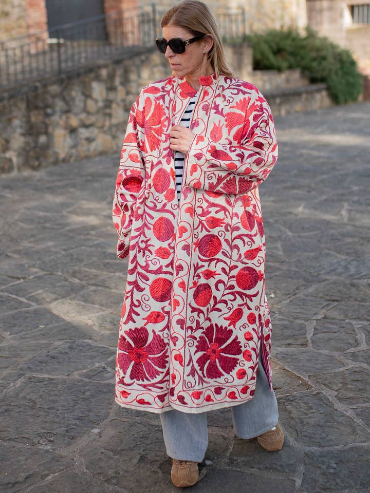 Lång Suzani-jacka för wholesale av Sanjanaandme