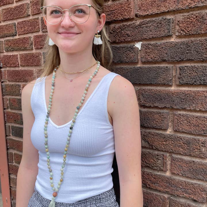 Tangled Up In Hue – Engroshandel DIY-hobbysæt – DIY Mala-halskæde-sæt med ægte stenkugler3