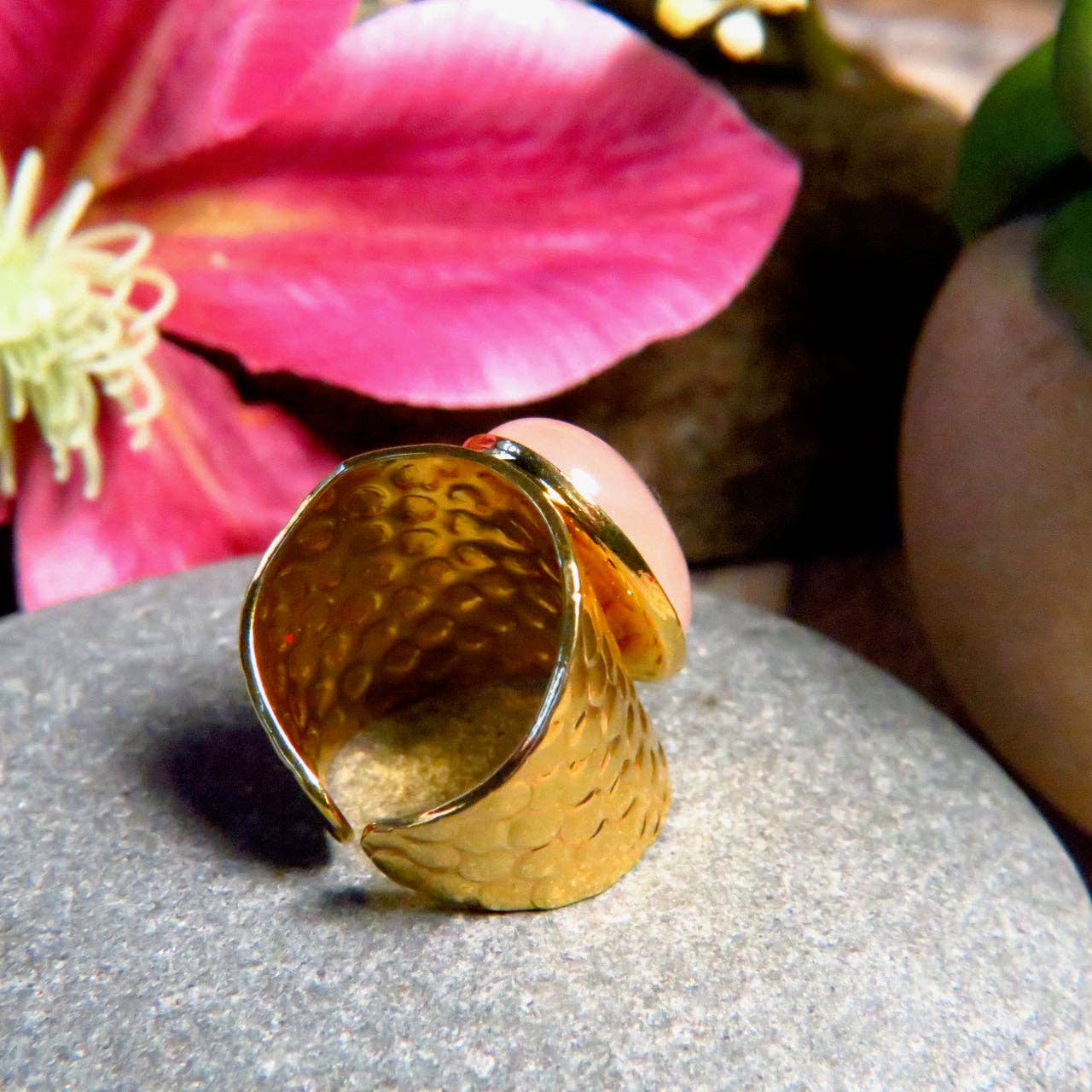 TOURMALYN - Wholesale Cocktail/Statement Ring - Gold plated rose quartz stone ring9