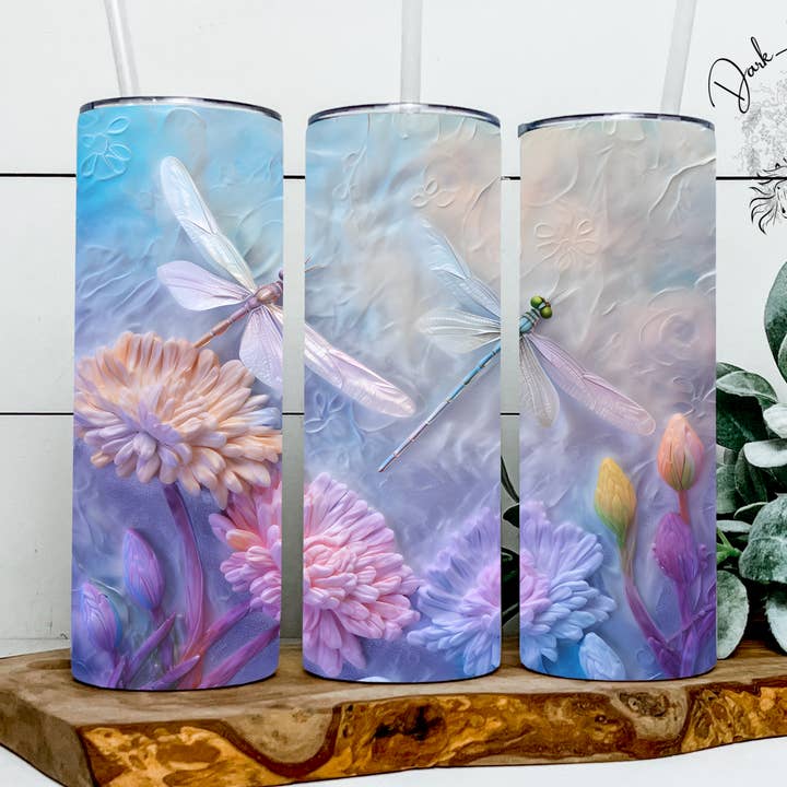 Becher mit Libellenmotiv in Wasserfarben mit Frühlingsblüte für den Großhandel von Dark Horse Dream Designs LLC