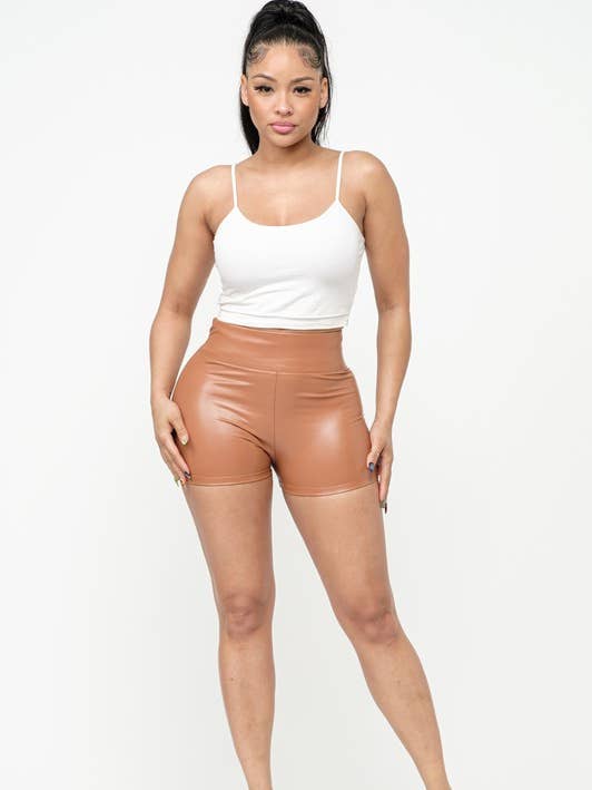 Short uni en PU pour la vente par Boswell