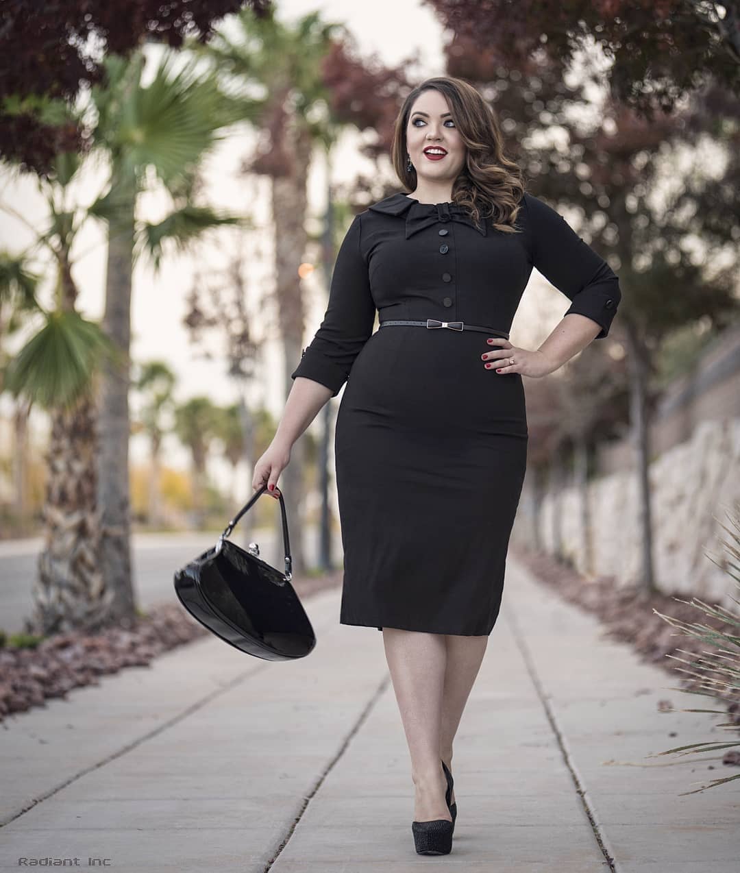 Tatyana Clothing - Wholesale Belt - Women's - Adjustable Length Retro-Inspired Metal Bow Belt5