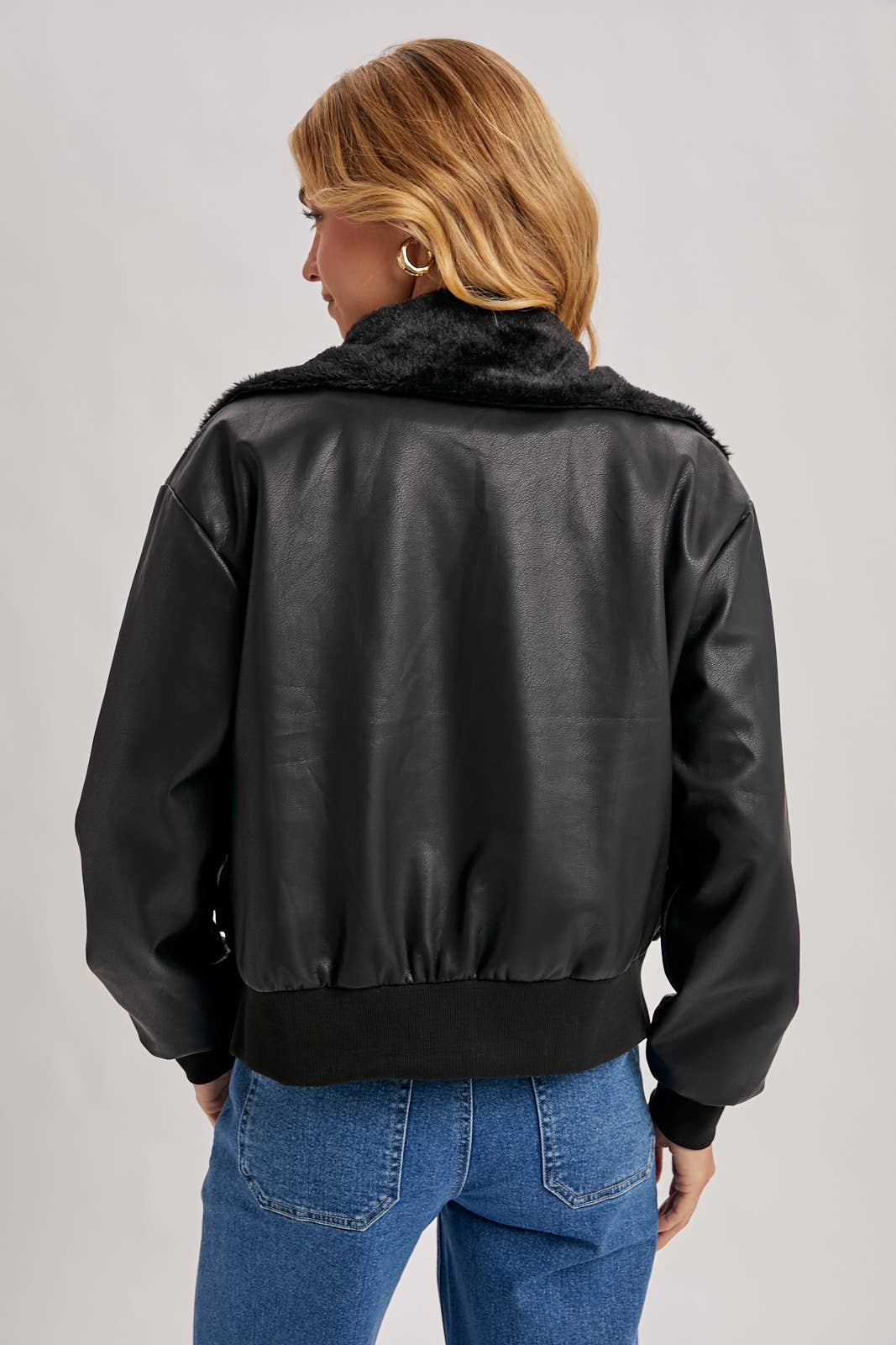 Bluivy - Wholesale Bomber Jacket - Women's - AVIATOR FAUX LEATHER AND FUR TRIMMED BOMBER JACKET5